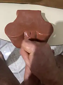 Snapshot of salahjode4325 chatting on November 4, 8:35 am salahjode4325 online show from November 4, 8:35 am