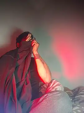 MAGNETICDADDY8 online show from January 17, 10:46 pm