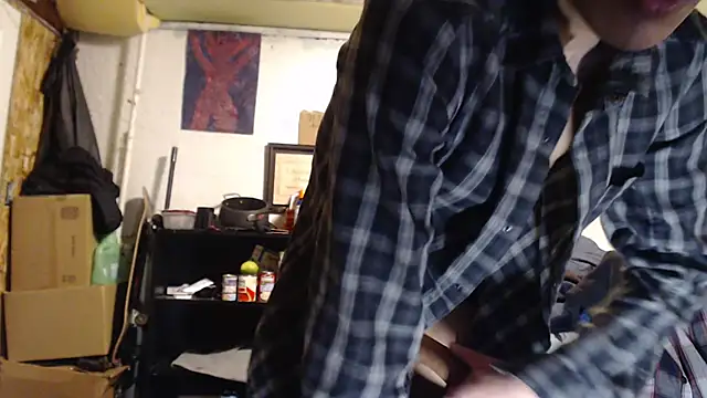 Snapshot of SadCatDaddy chatting on January 18, 12:13 am SadCatDaddy online show from January 18, 12:13 am