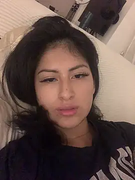 Snapshot of QueenFernanda chatting on January 12, 10:01 pm QueenFernanda online show from January 12, 10:01 pm