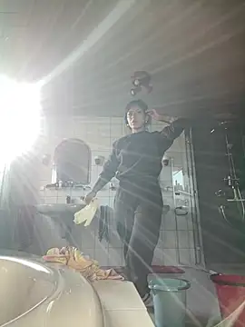 Snapshot of QueenFernanda chatting on February 18, 9:21 am QueenFernanda online show from February 18, 9:21 am