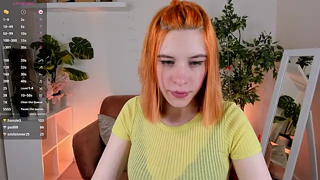 Snapshot of Mikka_Blush chatting on January 12, 3:28 am Mikka Blush online show from January 12, 3:28 am