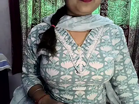 SIYA MAVI online show from February 8, 8:18 am