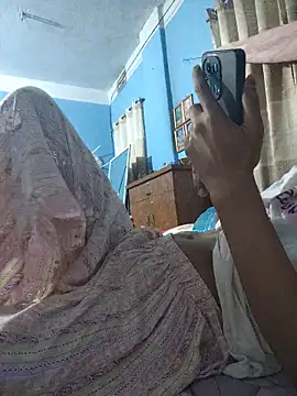 Snapshot of 124pakhi chatting on June 20, 11:02 am 124pakhi online show from June 20, 11:02 am