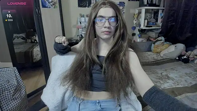 alexiamaleax online show from October 3, 12:40 am