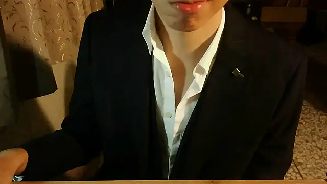 KYU890428 online show from March 3, 5:08 pm