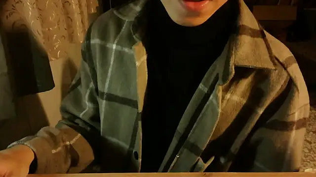 KYU890428 online show from March 5, 4:14 pm