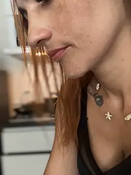 Snapshot of Samantha_bigboobs chatting on September 25, 3:16 pm Samantha bigboobs online show from September 25, 3:16 pm