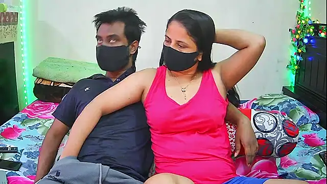 Hot Nila online show from February 16, 4:41 am