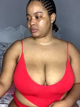 Snapshot of sexytinashe21 chatting on October 23, 8:51 pm sexytinashe21 online show from October 23, 8:51 pm