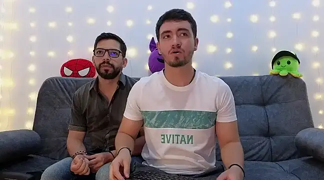 Snapshot of ErickBrant chatting on February 27, 10:09 pm ErickBrant online show from February 27, 10:09 pm