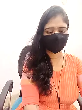 Lucky-Deepthi online show from April 10, 12:05 am