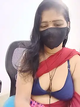 Snapshot of Lucky-Deepthi chatting on May 17, 11:23 pm Lucky-Deepthi online show from May 17, 11:23 pm