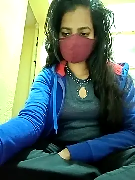 Snapshot of Pooja_cut chatting on February 8, 4:47 pm Pooja cut online show from February 8, 4:47 pm