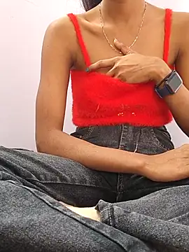 Snapshot of Barbie_183 chatting on February 21, 9:02 am Barbie 183 online show from February 21, 9:02 am