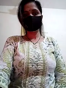 Snapshot of priyancyfun chatting on February 1, 12:51 am priyancyfun online show from February 1, 12:51 am