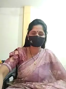 Snapshot of priyancyfun chatting on February 2, 4:00 pm priyancyfun online show from February 2, 4:00 pm