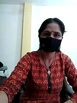 Snapshot of priyancyfun chatting on February 4, 5:10 am priyancyfun online show from February 4, 5:10 am