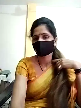 Snapshot of priyancyfun chatting on February 4, 9:28 am priyancyfun online show from February 4, 9:28 am