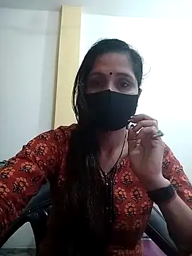 Snapshot of priyancyfun chatting on February 8, 6:22 am priyancyfun online show from February 8, 6:22 am