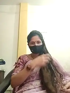 Snapshot of priyancyfun chatting on February 9, 9:05 am priyancyfun online show from February 9, 9:05 am