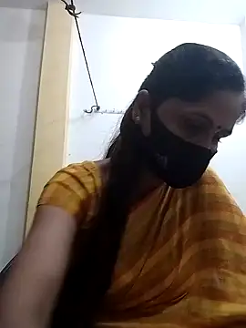 Snapshot of priyancyfun chatting on February 10, 1:01 pm priyancyfun online show from February 10, 1:01 pm