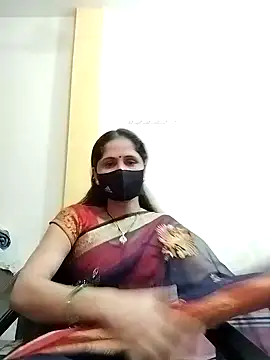 Snapshot of priyancyfun chatting on February 12, 4:00 pm priyancyfun online show from February 12, 4:00 pm