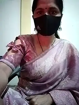 Snapshot of priyancyfun chatting on February 16, 12:41 am priyancyfun online show from February 16, 12:41 am