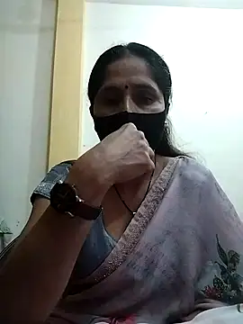 Snapshot of priyancyfun chatting on February 22, 11:13 am priyancyfun online show from February 22, 11:13 am