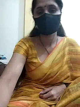 Snapshot of priyancyfun chatting on March 4, 8:57 am priyancyfun online show from March 4, 8:57 am