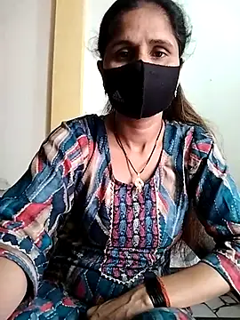 Snapshot of priyancyfun chatting on March 10, 6:49 am priyancyfun online show from March 10, 6:49 am