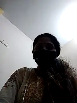 Snapshot of priyancyfun chatting on March 12, 5:57 am priyancyfun online show from March 12, 5:57 am