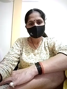 Snapshot of priyancyfun chatting on March 19, 9:27 pm priyancyfun online show from March 19, 9:27 pm