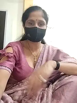 Snapshot of priyancyfun chatting on October 14, 5:25 pm priyancyfun online show from October 14, 5:25 pm