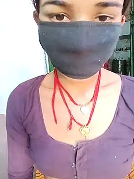 Snapshot of Amaya_Bajwa chatting on February 24, 9:21 am Amaya Bajwa online show from February 24, 9:21 am