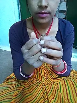 Snapshot of Amaya_Bajwa chatting on February 24, 12:26 pm Amaya Bajwa online show from February 24, 12:26 pm