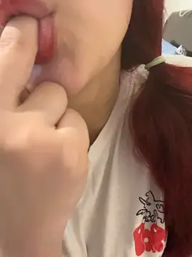 Snapshot of Maya_mimi chatting on June 27, 7:46 am Maya mimi online show from June 27, 7:46 am