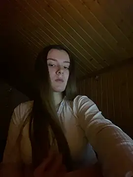 mewKate online show from February 1, 6:40 pm