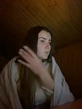 mewKate online show from February 16, 4:10 pm