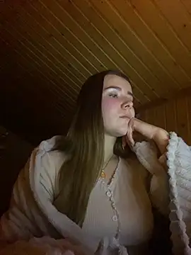 mewKate online show from March 18, 5:10 pm