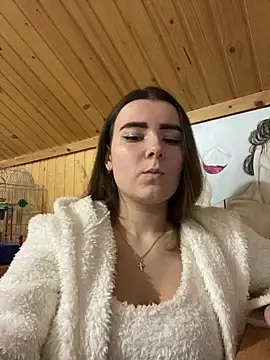 mewKate online show from February 28, 4:41 pm