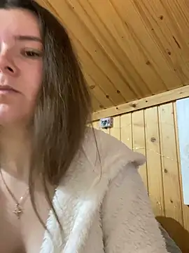 mewKate online show from March 29, 6:19 pm