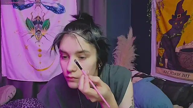 Snapshot of Hyeon_Jin chatting on January 21, 3:54 pm Hyeon Jin online show from January 21, 3:54 pm