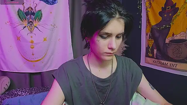 Snapshot of Hyeon_Jin chatting on January 22, 1:42 am Hyeon Jin online show from January 22, 1:42 am