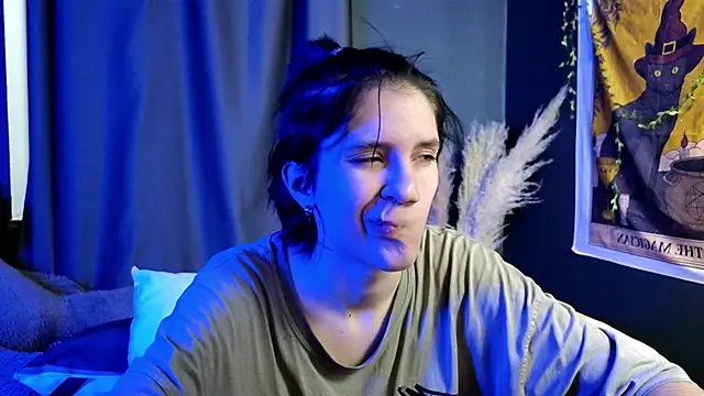 Snapshot of Hyeon_Jin chatting on February 10, 9:14 am Hyeon Jin online show from February 10, 9:14 am