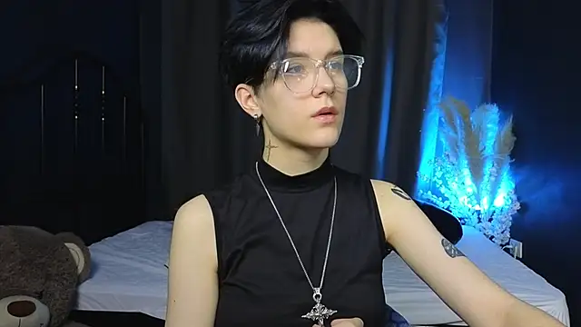 Snapshot of Hyeon_Jin chatting on March 12, 1:51 pm Hyeon Jin online show from March 12, 1:51 pm