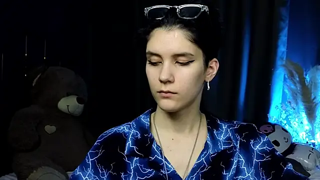 Snapshot of Hyeon_Jin chatting on March 13, 5:18 pm Hyeon Jin online show from March 13, 5:18 pm