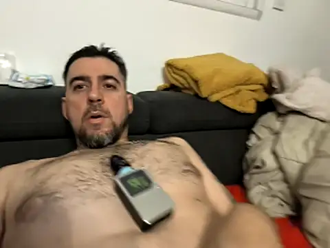 thefrenchkiss25 online show from February 9, 7:18 pm