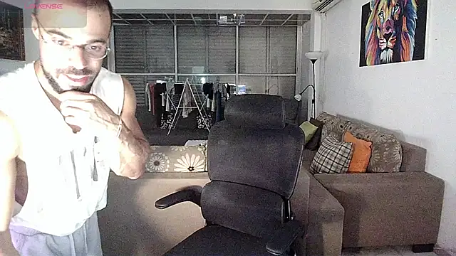 todddantes25 online show from November 1, 5:59 pm