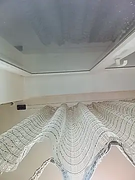 Snapshot of Lauren_Amabel chatting on February 18, 3:52 pm Lauren Amabel online show from February 18, 3:52 pm